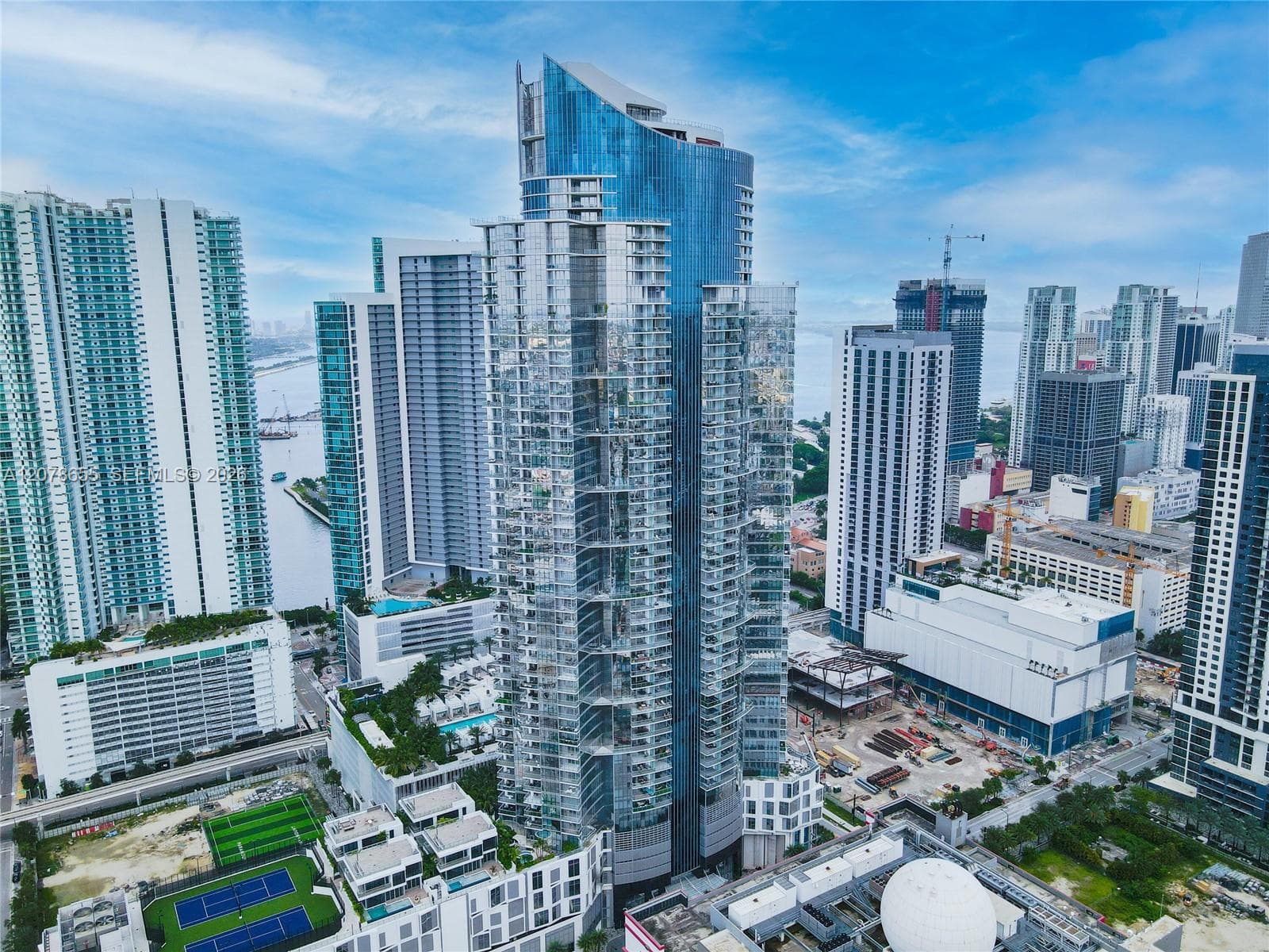 Paramount Miami Worldcenter · #3202 in Miami - Photo 47