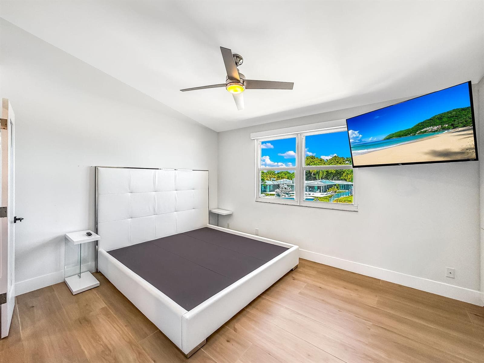 35-web-or-mls-JOY_053940