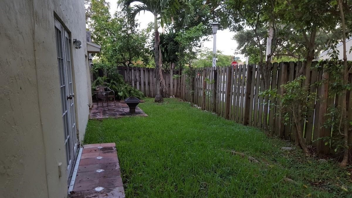 Photo 33