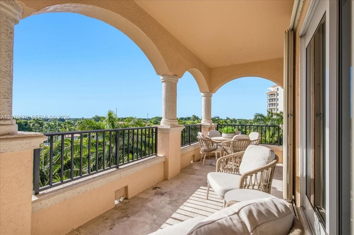 Padua · #256 in Coral Gables - Photo 24