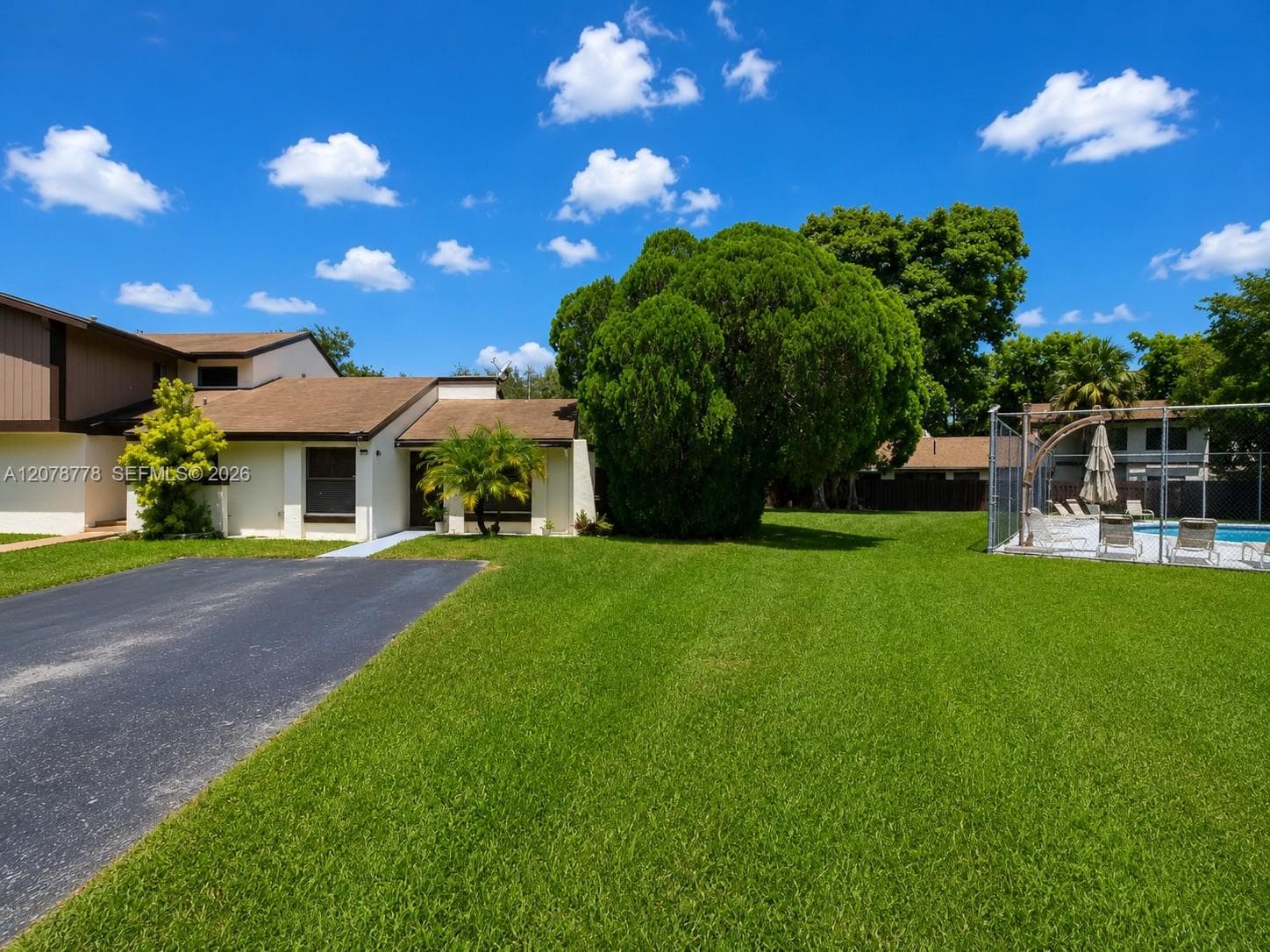 6922 SW 128th Pl photo 1