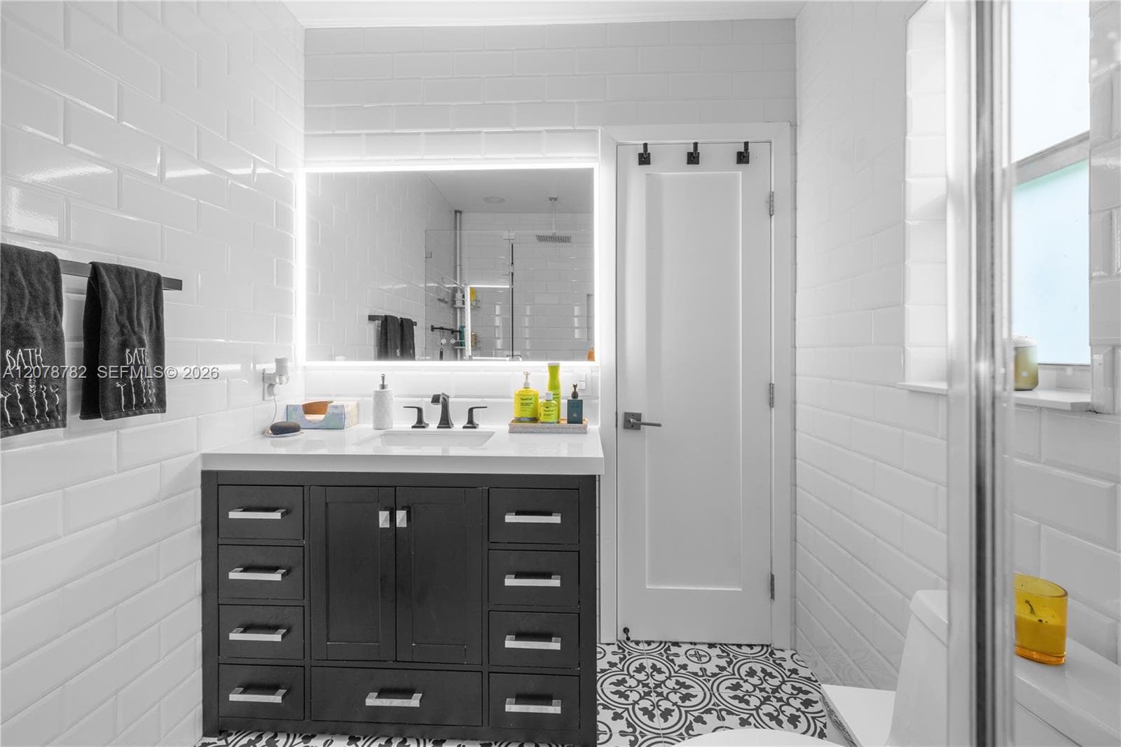 Master Bathoom
