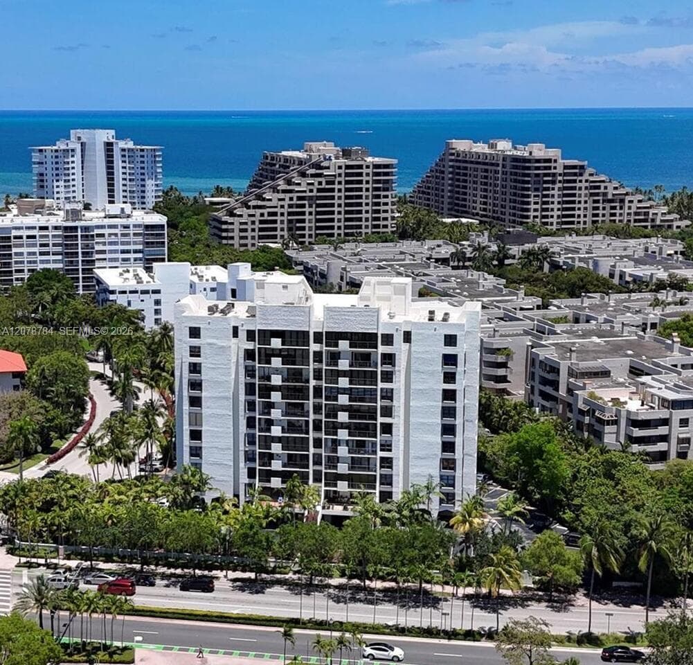 The Palms · #5C in Key Biscayne - Photo 2