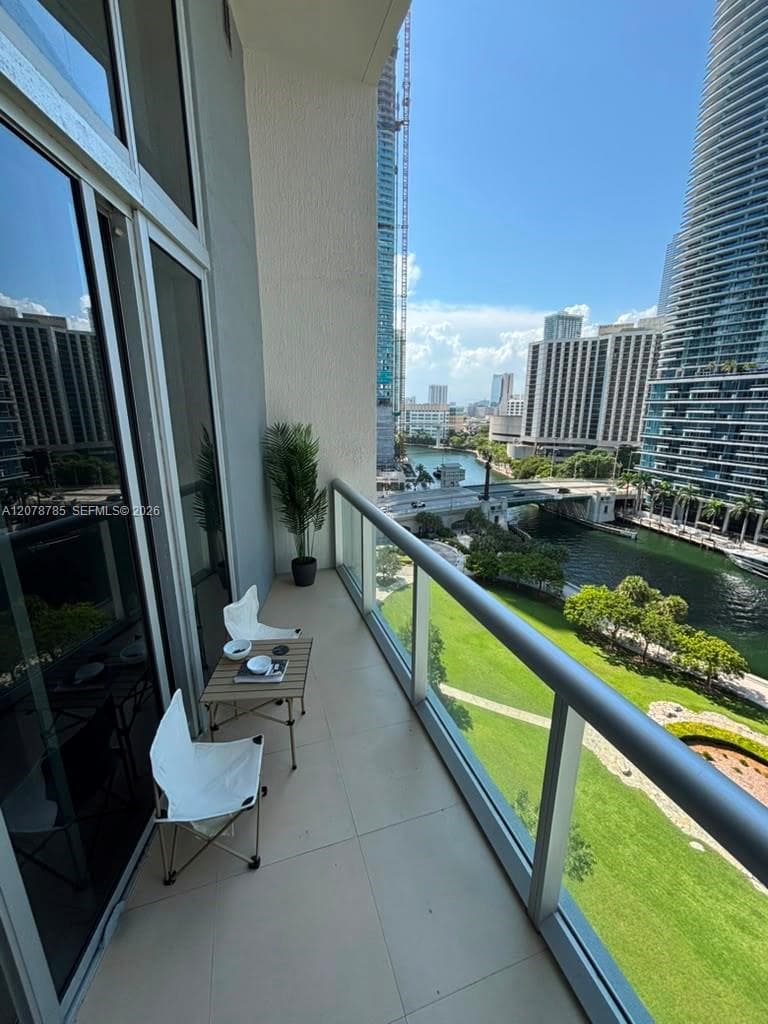 Icon Brickell I · #1410 in Miami - Photo 5