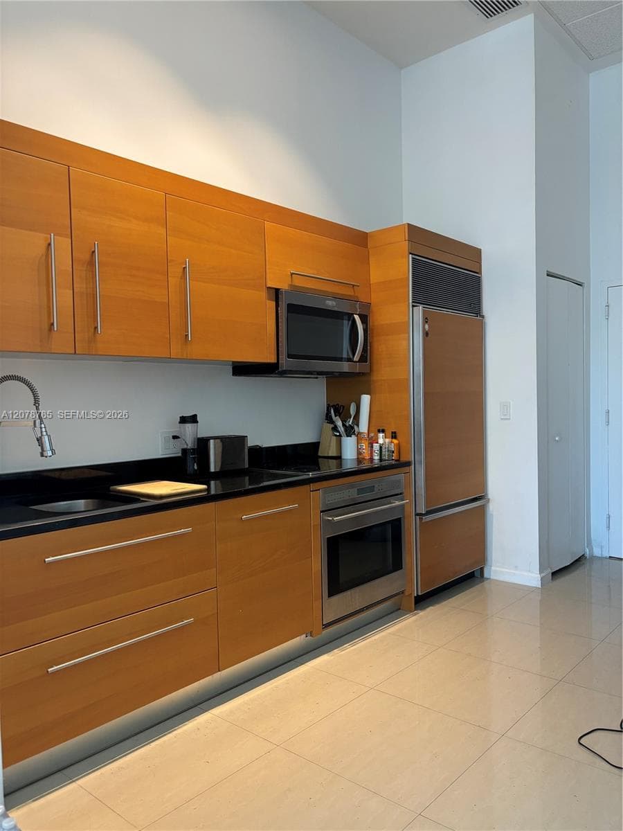 Icon Brickell I · #1410 in Miami - Photo 14