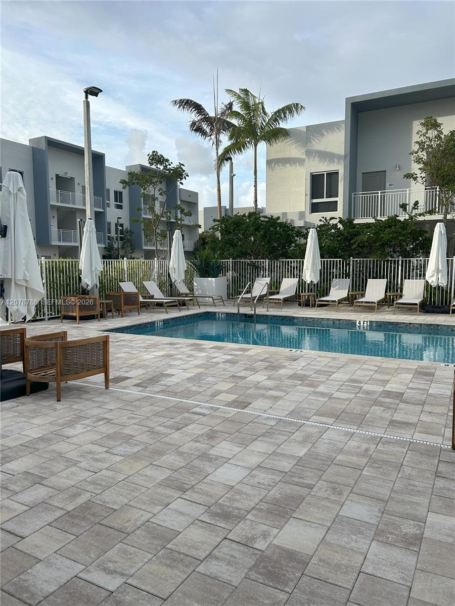610 Ne 2nd St · #304 in Dania Beach - Photo 6