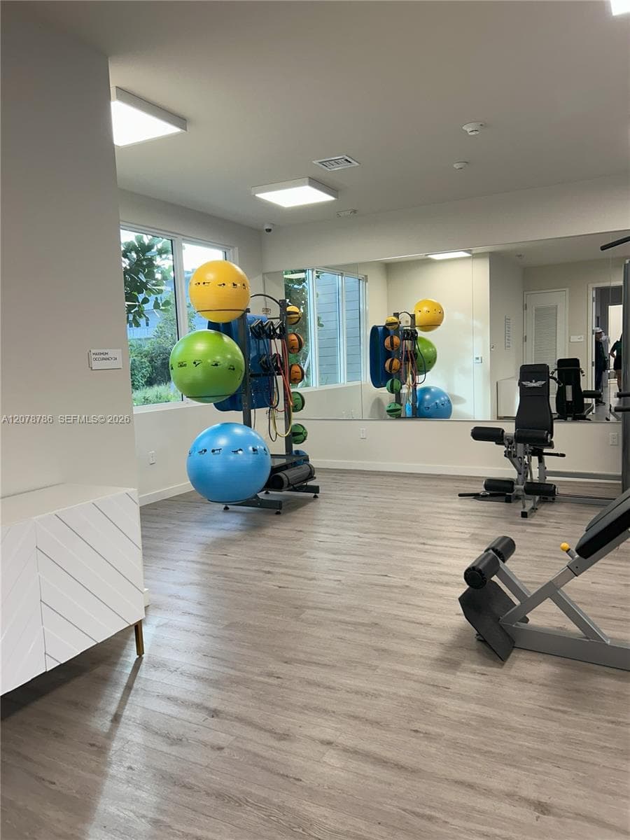 610 Ne 2nd St · #304 in Dania Beach - Photo 3
