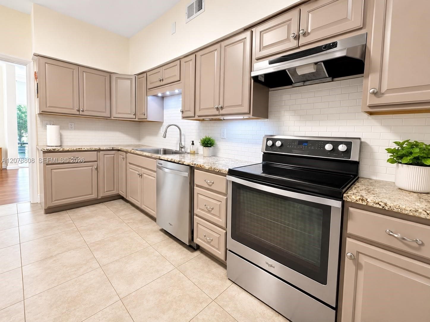 9400 CONDO APTS · #3 in Bay Harbor Islands - Photo 3