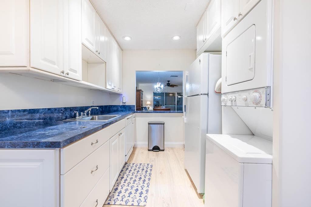 20260823-2381 Shady Lane #B-0024