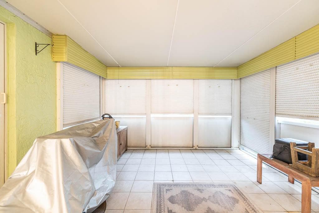 20260823-2381 Shady Lane #B-0001