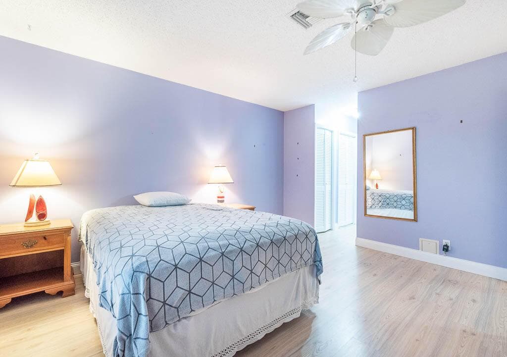 20260823-2381 Shady Lane #B-0010
