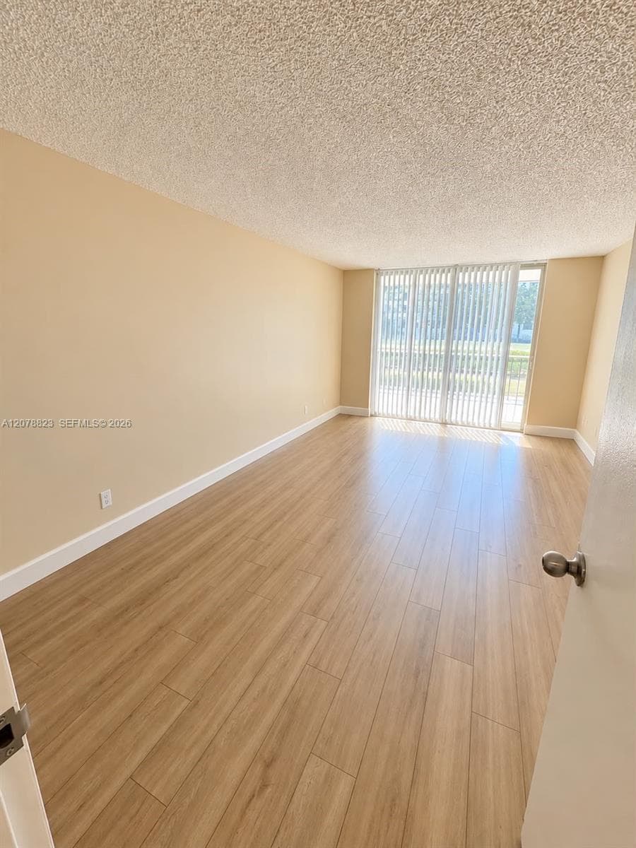 DESOTO PARK CONDO · #214 in Hallandale Beach - Photo 2