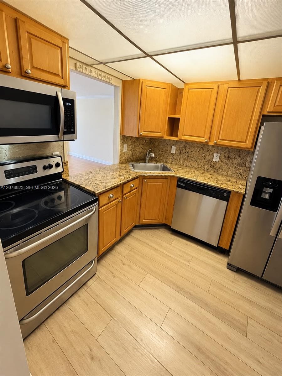 DESOTO PARK CONDO · #214 in Hallandale Beach - Photo 1