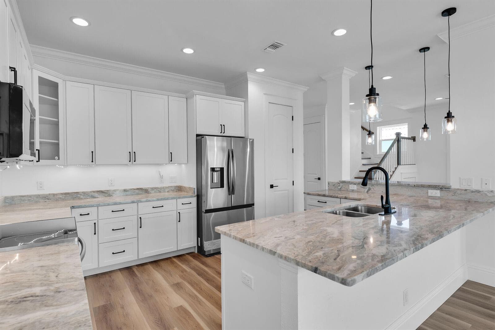 virtual-tour-365378-mls-high-res-image-3