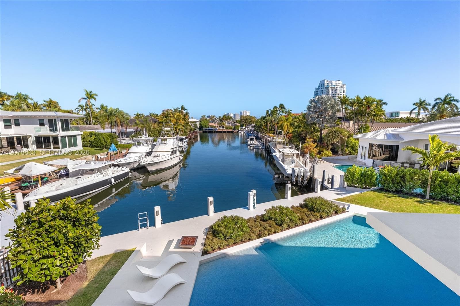 51 Isla Bahia Dr photo 35