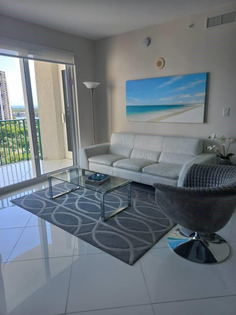 TURNBERRY VLG NO TOWER CO · #1212 in Aventura - Photo 2