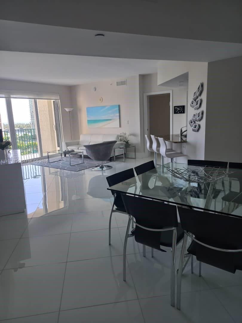 TURNBERRY VLG NO TOWER CO · #1212 in Aventura - Photo 3