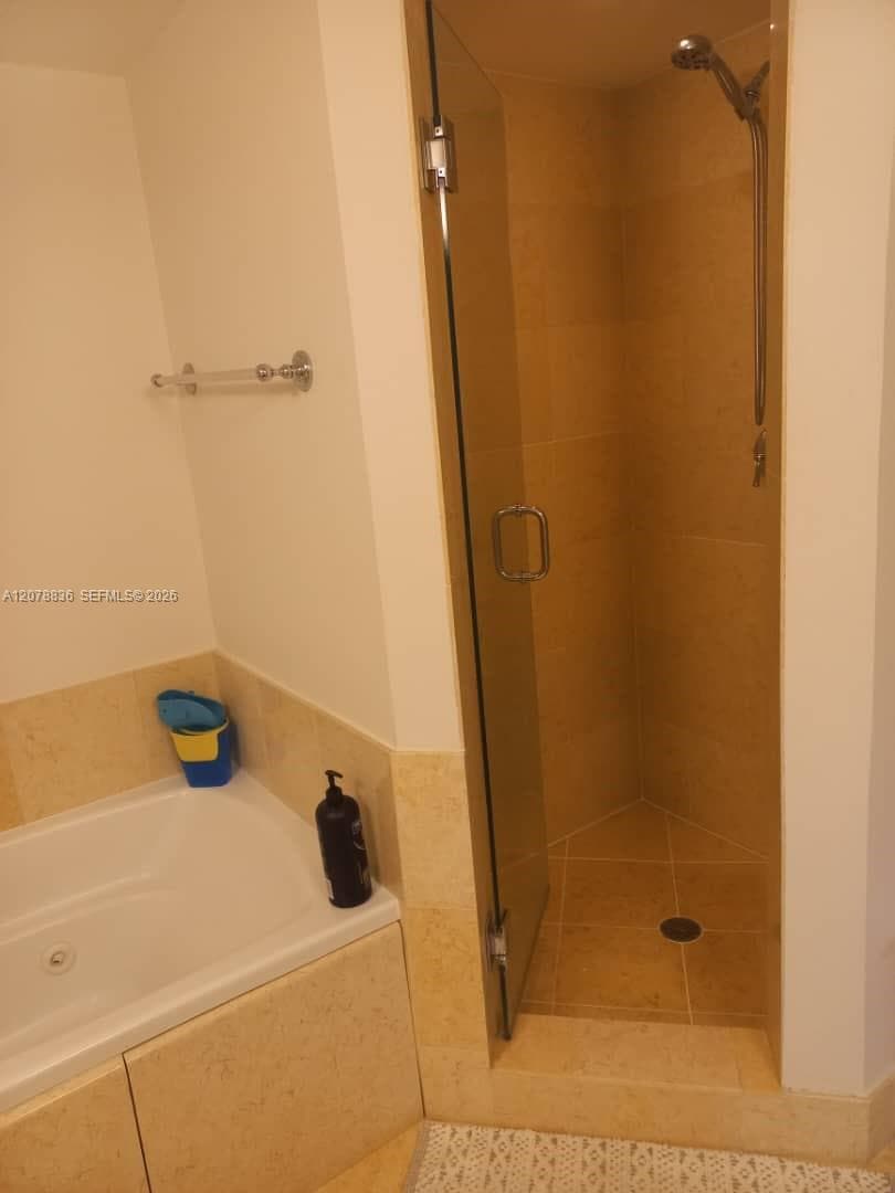 TURNBERRY VLG NO TOWER CO · #1212 in Aventura - Photo 9