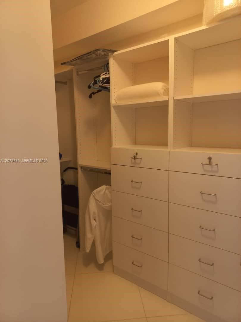 TURNBERRY VLG NO TOWER CO · #1212 in Aventura - Photo 10