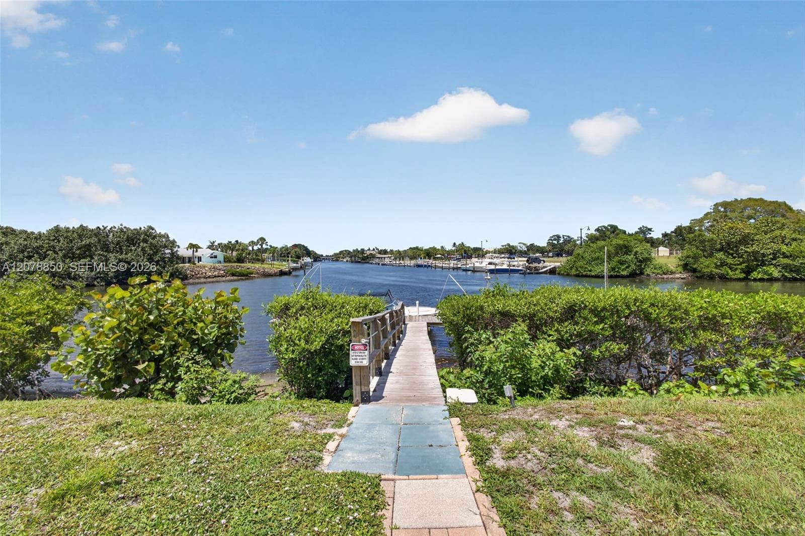 LORI-LYNN · #109 in North Palm Beach - Photo 36