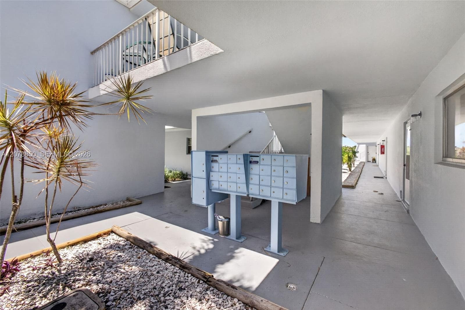 LORI-LYNN · #109 in North Palm Beach - Photo 30