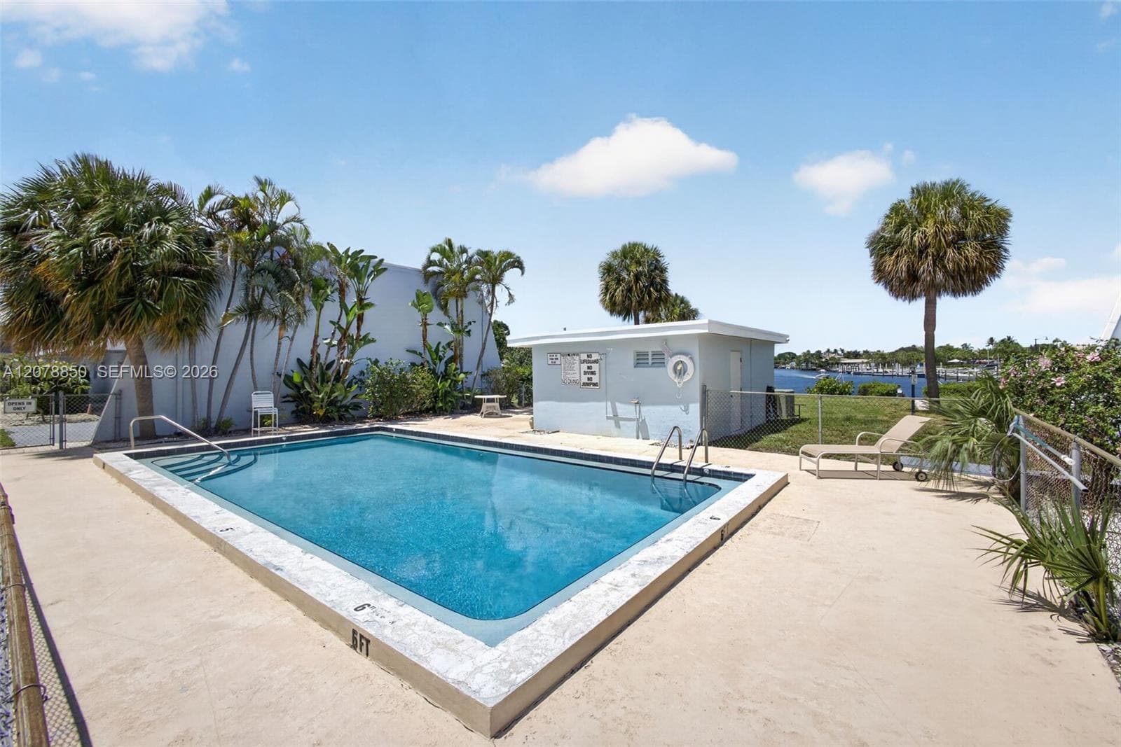 LORI-LYNN · #109 in North Palm Beach - Photo 31