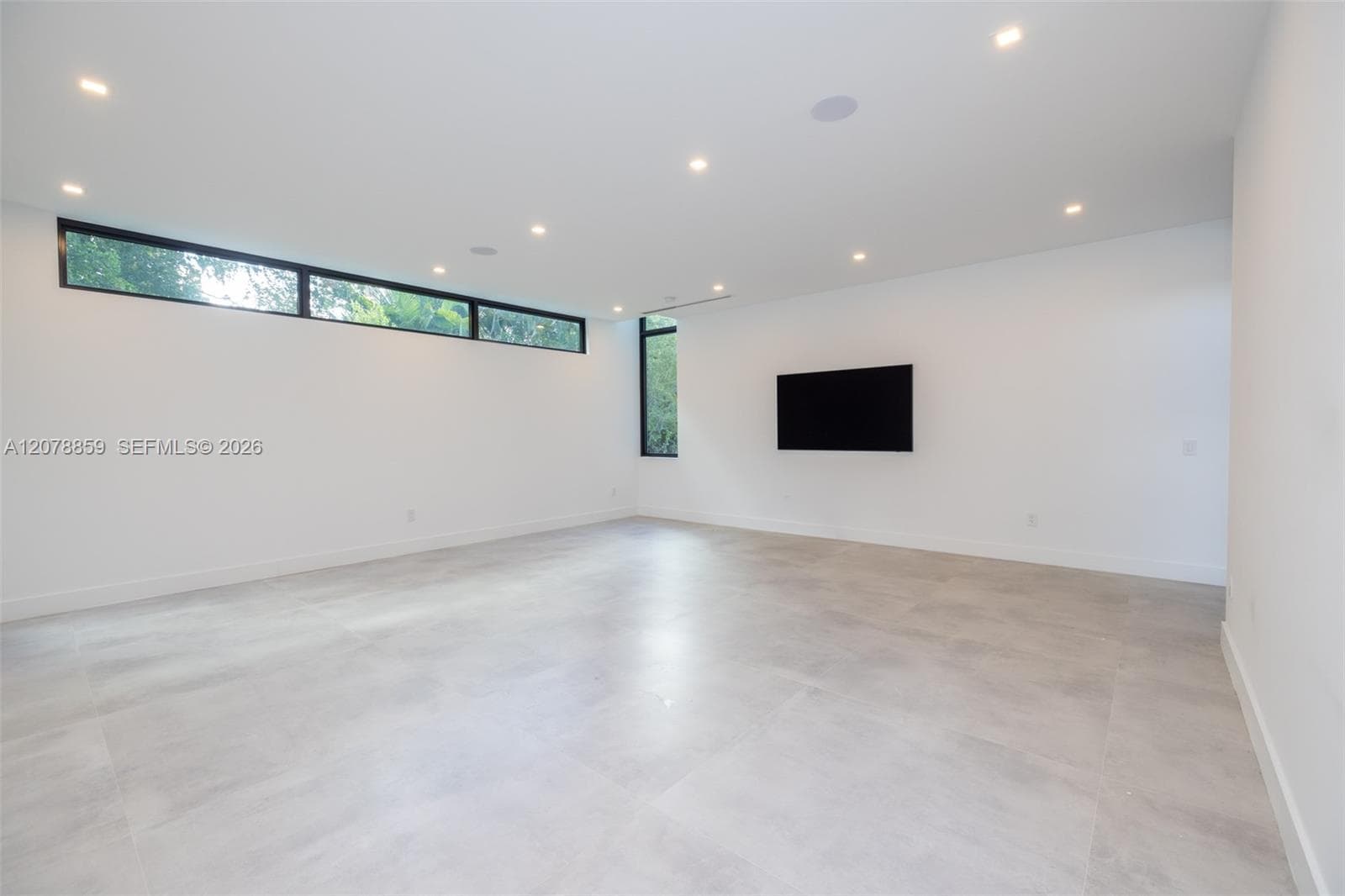 Billiard/Bonus Space