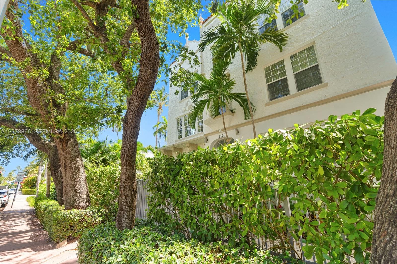 LINCOLN VIEW CONDO · #102 in Miami Beach - Photo 19