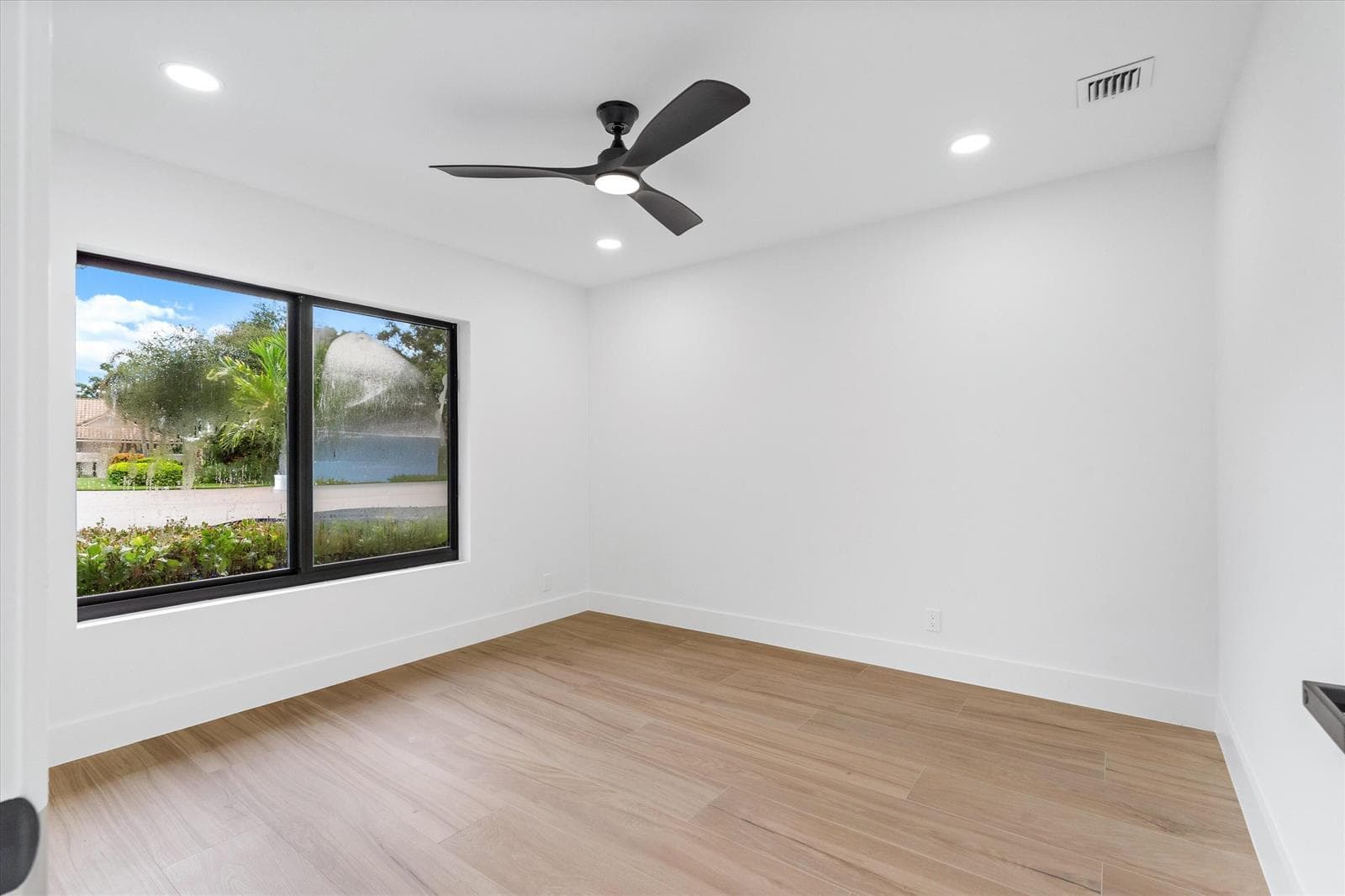 22-10 Alnwick Road PBG, FL-104