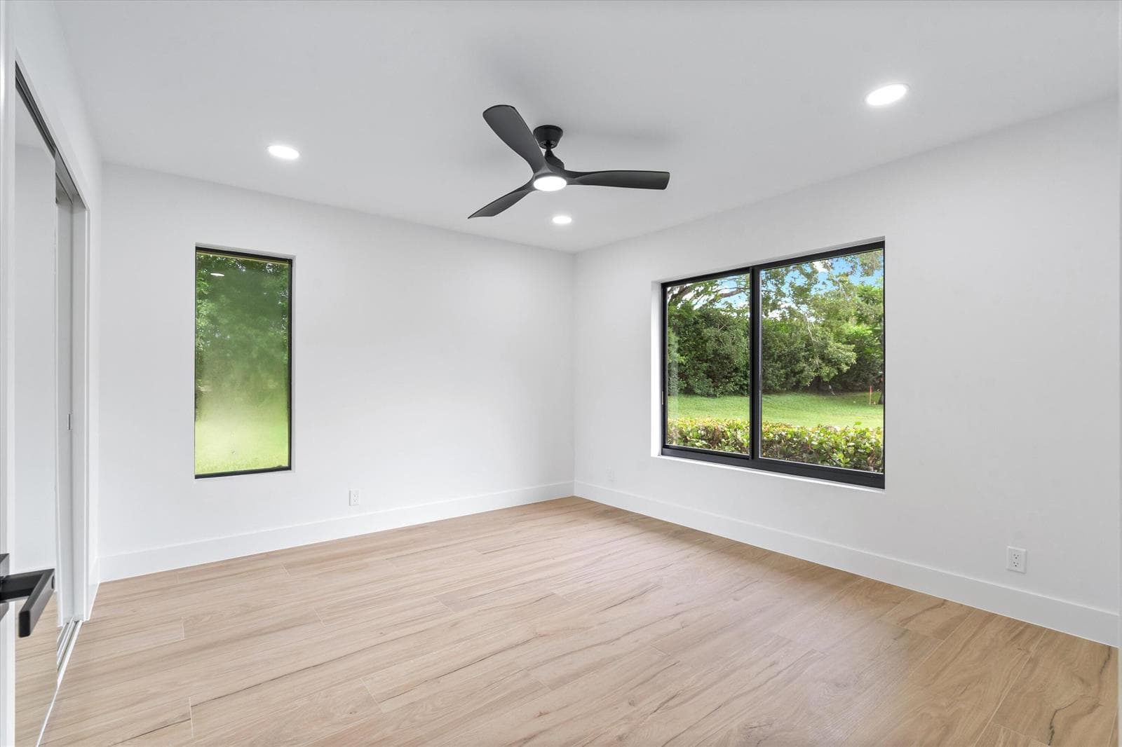 23-10 Alnwick Road PBG, FL-105