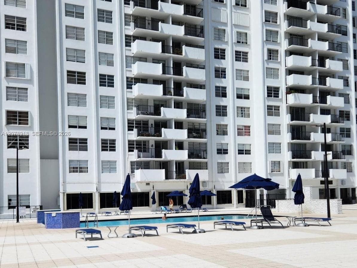 Century Building · #215 in Aventura - Photo 10