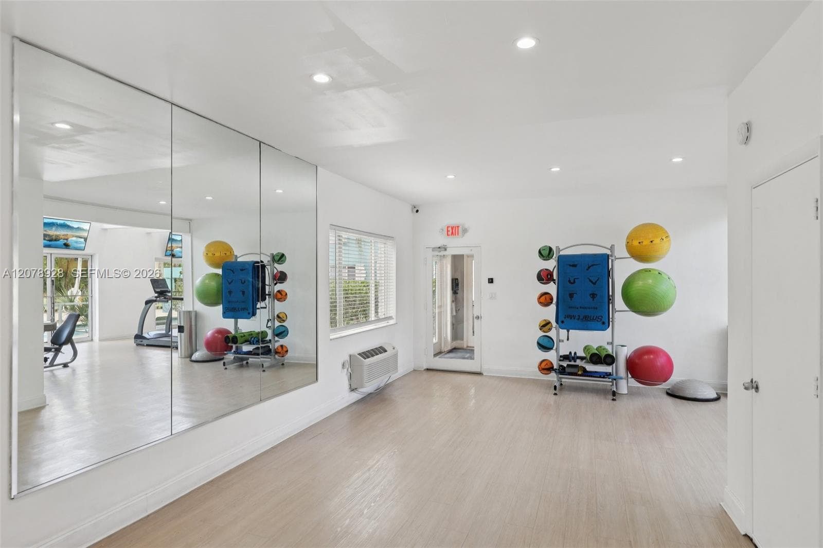 SABAL PALM COURT · #4 in Miami - Photo 3
