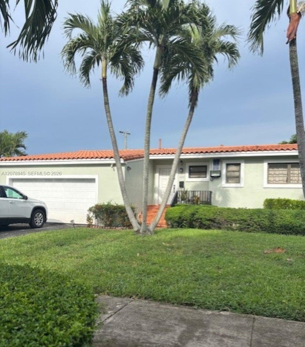1645 SW 83rd Ave photo 1