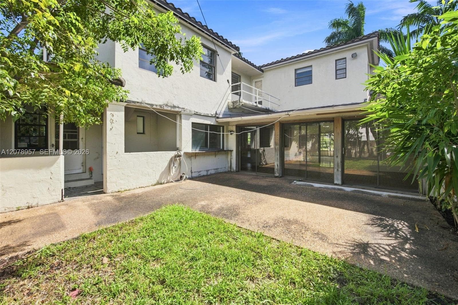 5680 Pine Tree Dr photo 22