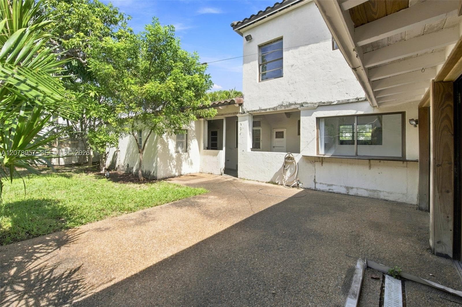 5680 Pine Tree Dr photo 24