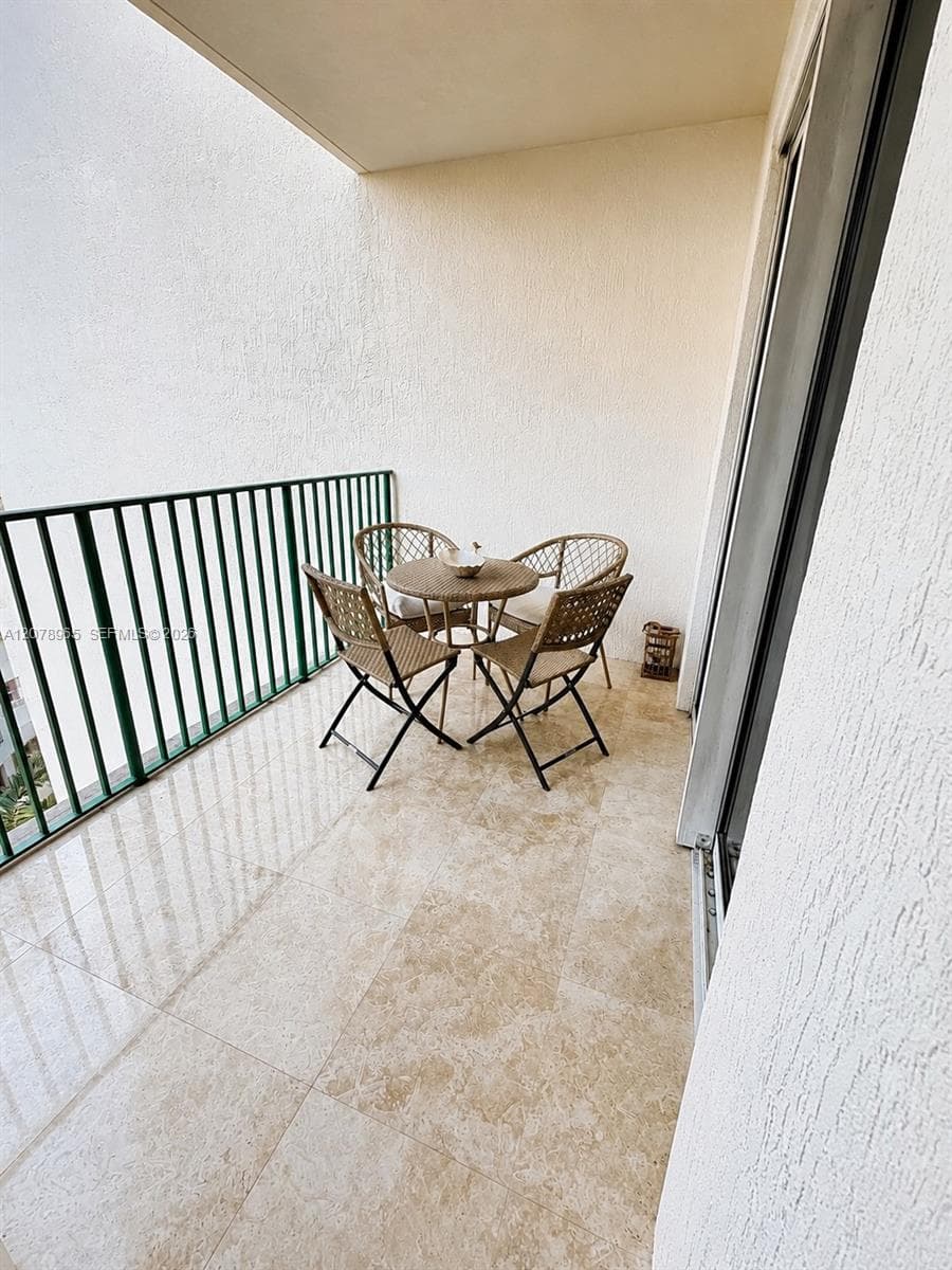TURNBERRY VILLAGE SO TOWE · #718 in Aventura - Photo 16