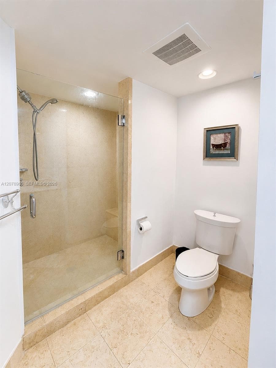 TURNBERRY VILLAGE SO TOWE · #718 in Aventura - Photo 9