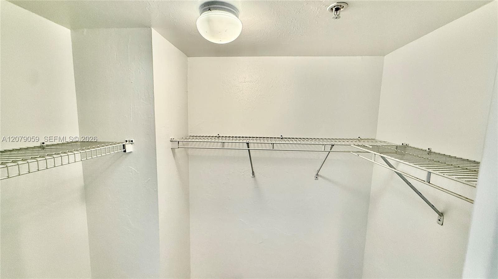 THE OAKS I CONDO · #1403 in North Miami - Photo 16