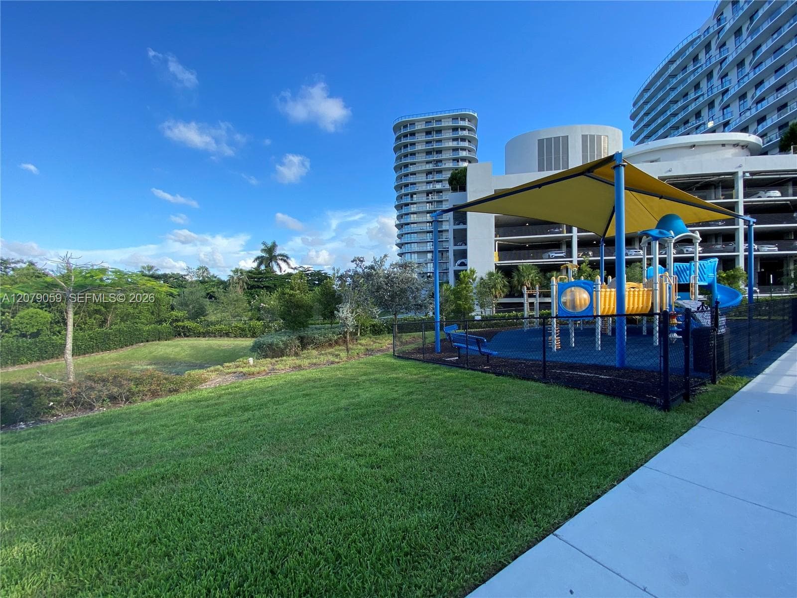 THE OAKS I CONDO · #1403 in North Miami - Photo 37