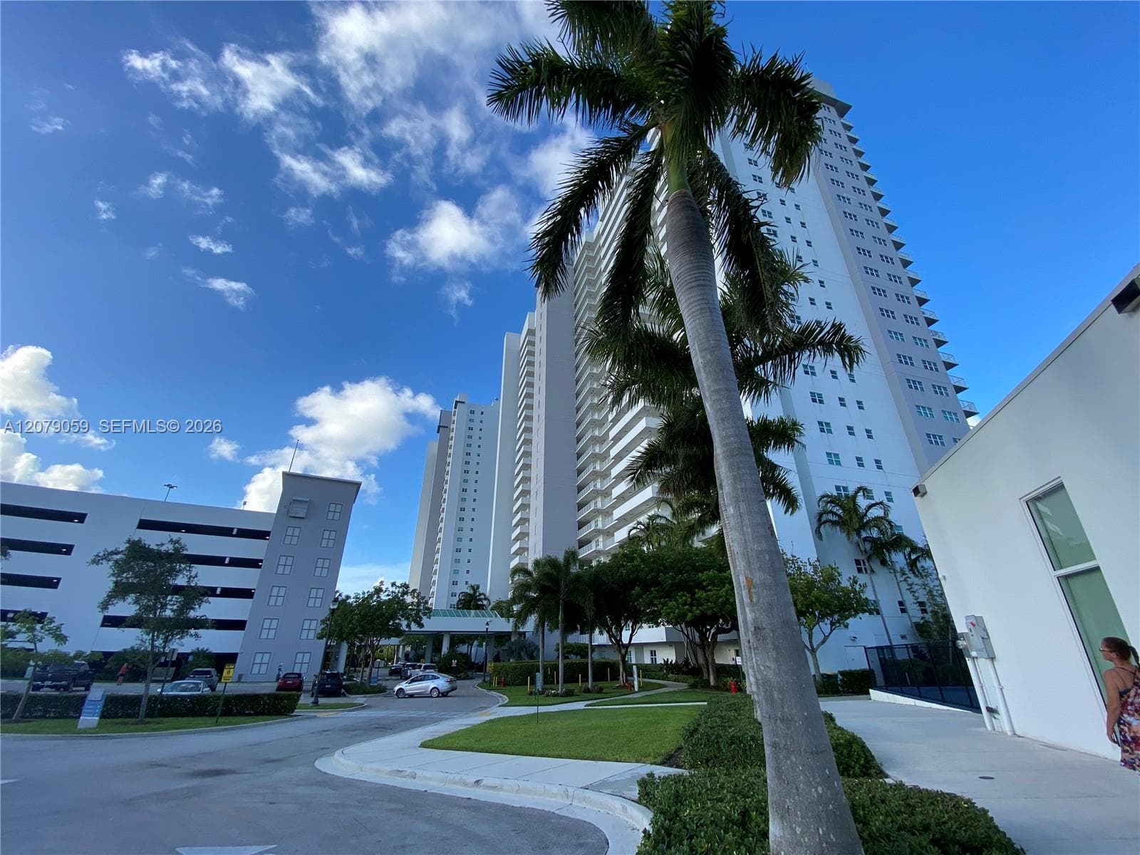 THE OAKS I CONDO · #1403 in North Miami - Photo 40
