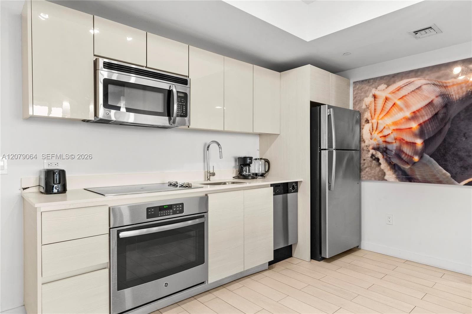 Beachwalk Condominium · #R1806 in Hallandale Beach - Photo 7