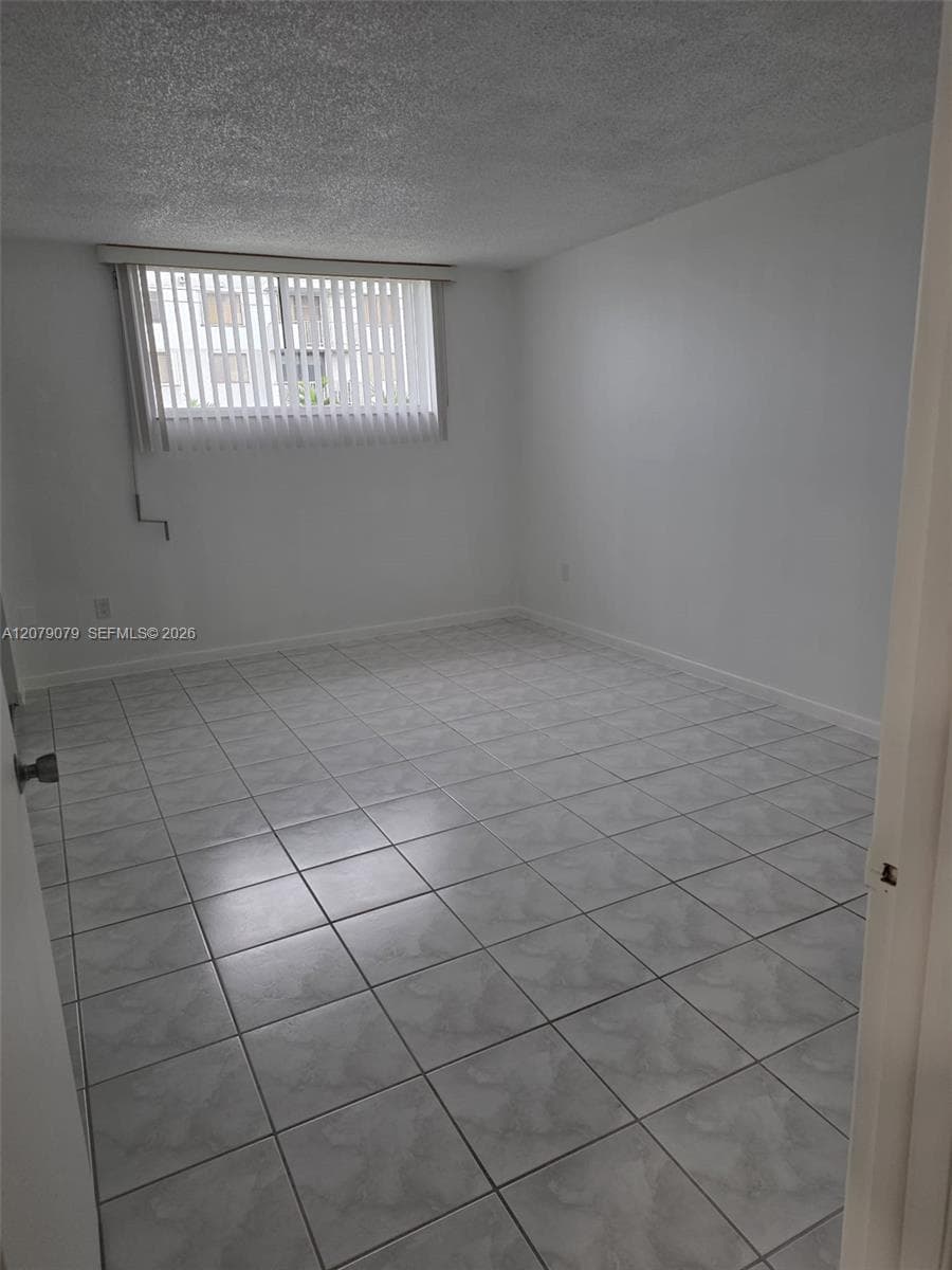 FLAMINGO COURT CONDO · #2-311 in Miami - Photo 15