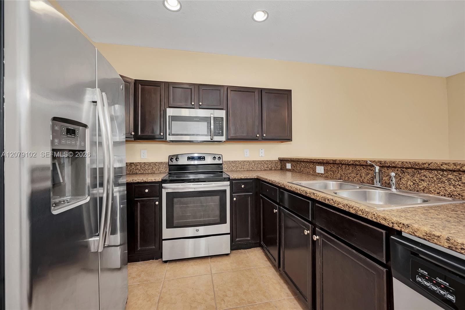 755 SE 32nd Ter #755 photo 10