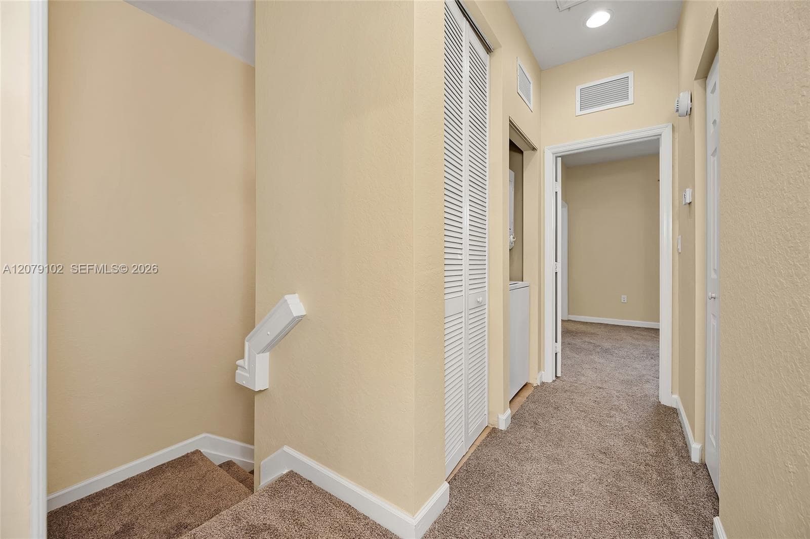 755 SE 32nd Ter #755 photo 18