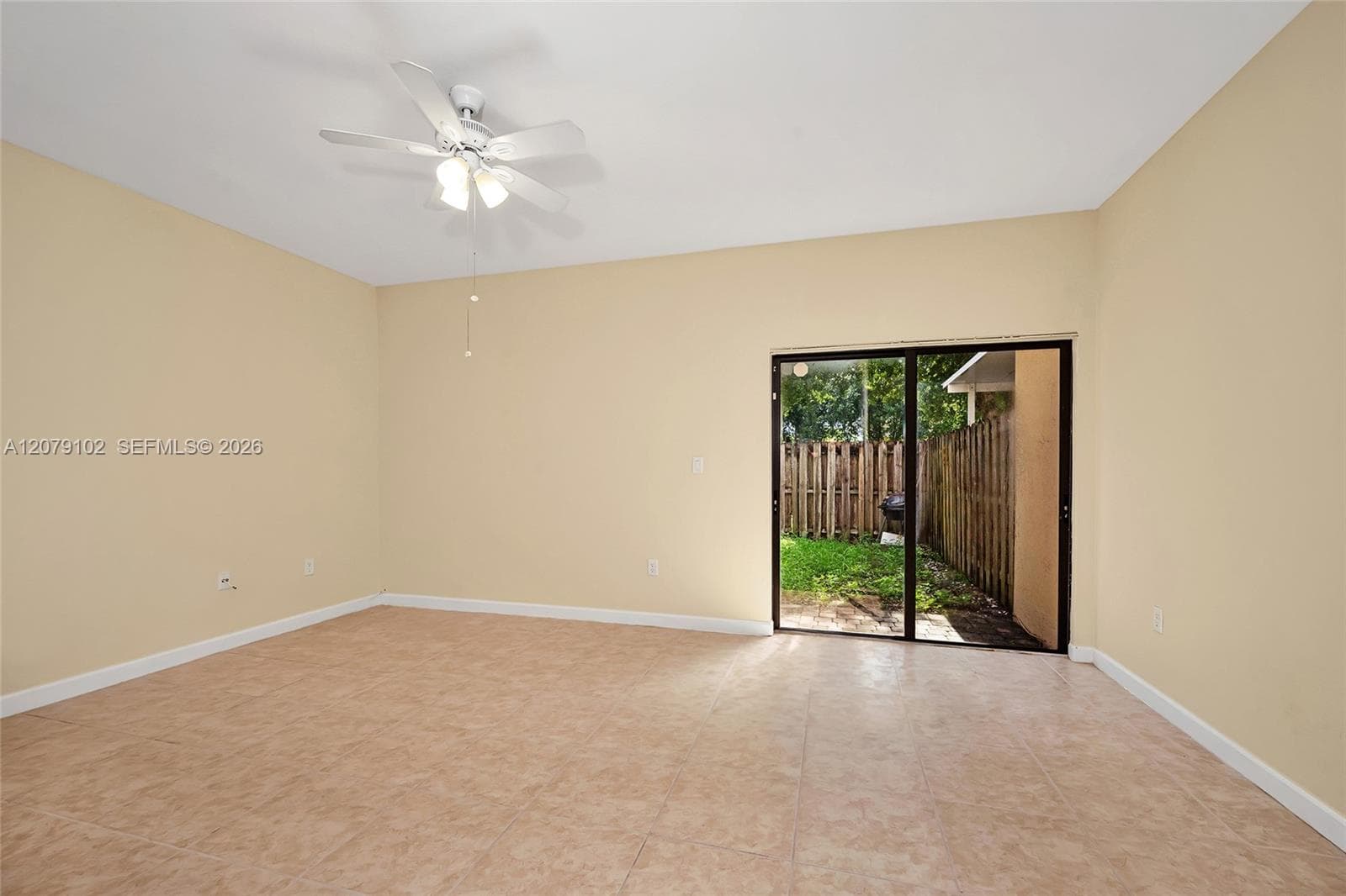 755 SE 32nd Ter #755 photo 11