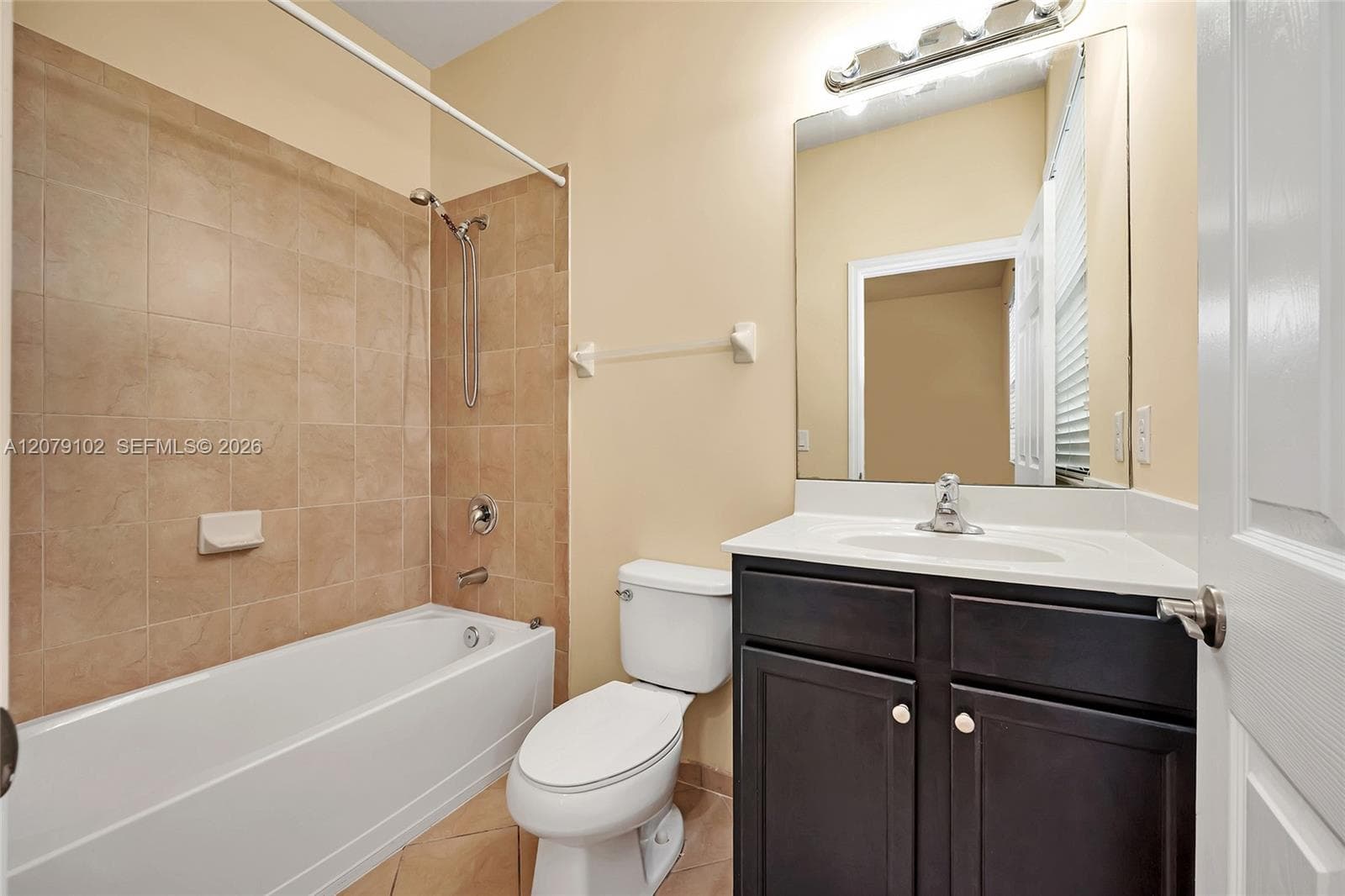 755 SE 32nd Ter #755 photo 21
