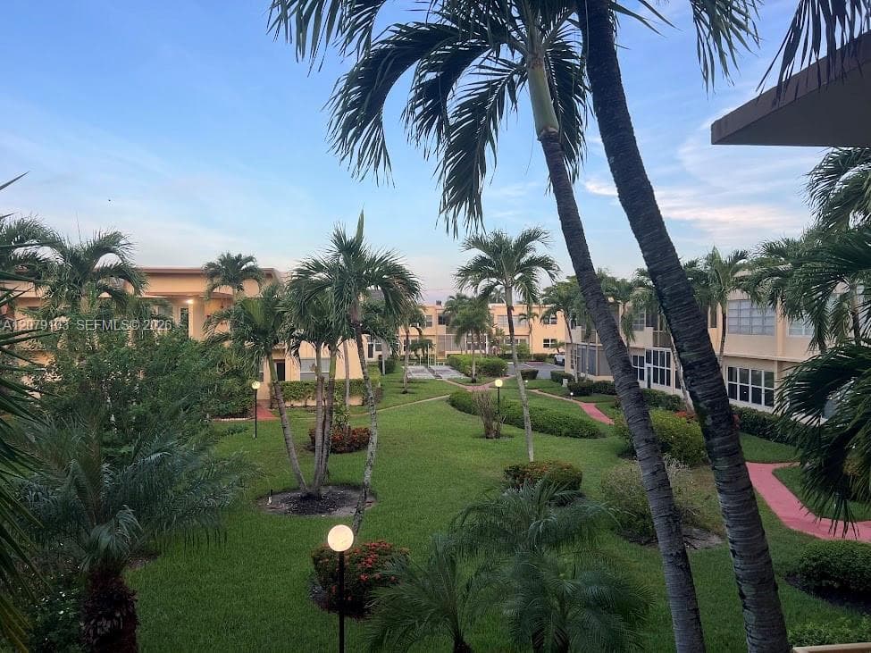 Irvington Gardens · #322 in Hallandale Beach - Photo 47