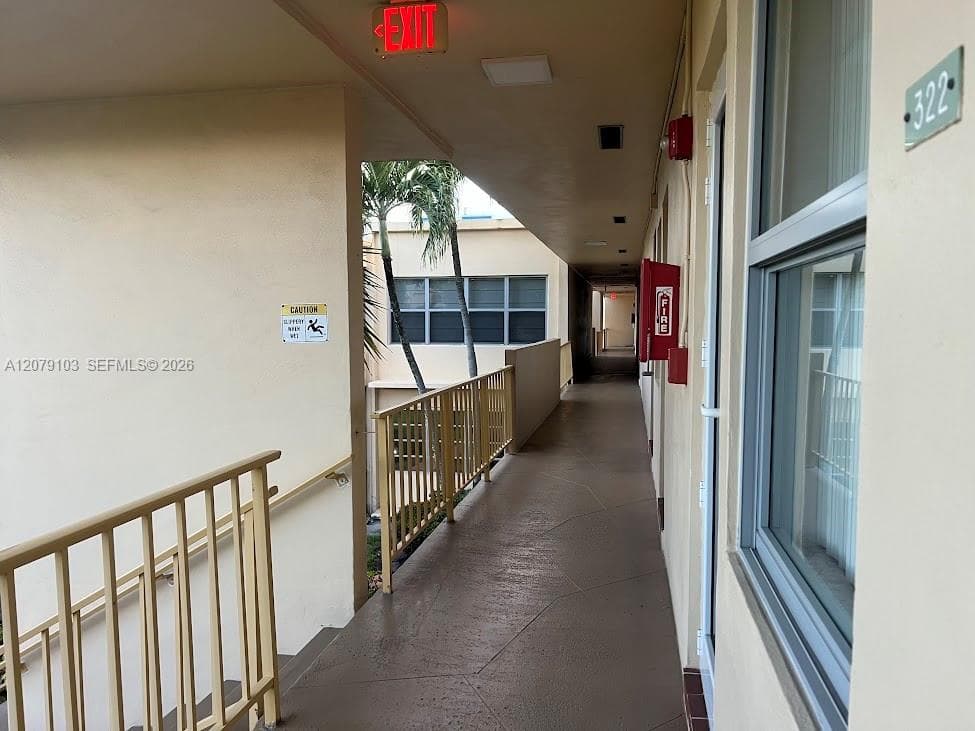 Irvington Gardens · #322 in Hallandale Beach - Photo 33