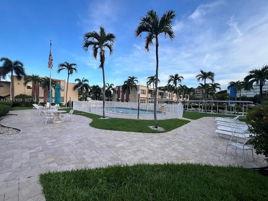 Irvington Gardens · #322 in Hallandale Beach - Photo 41