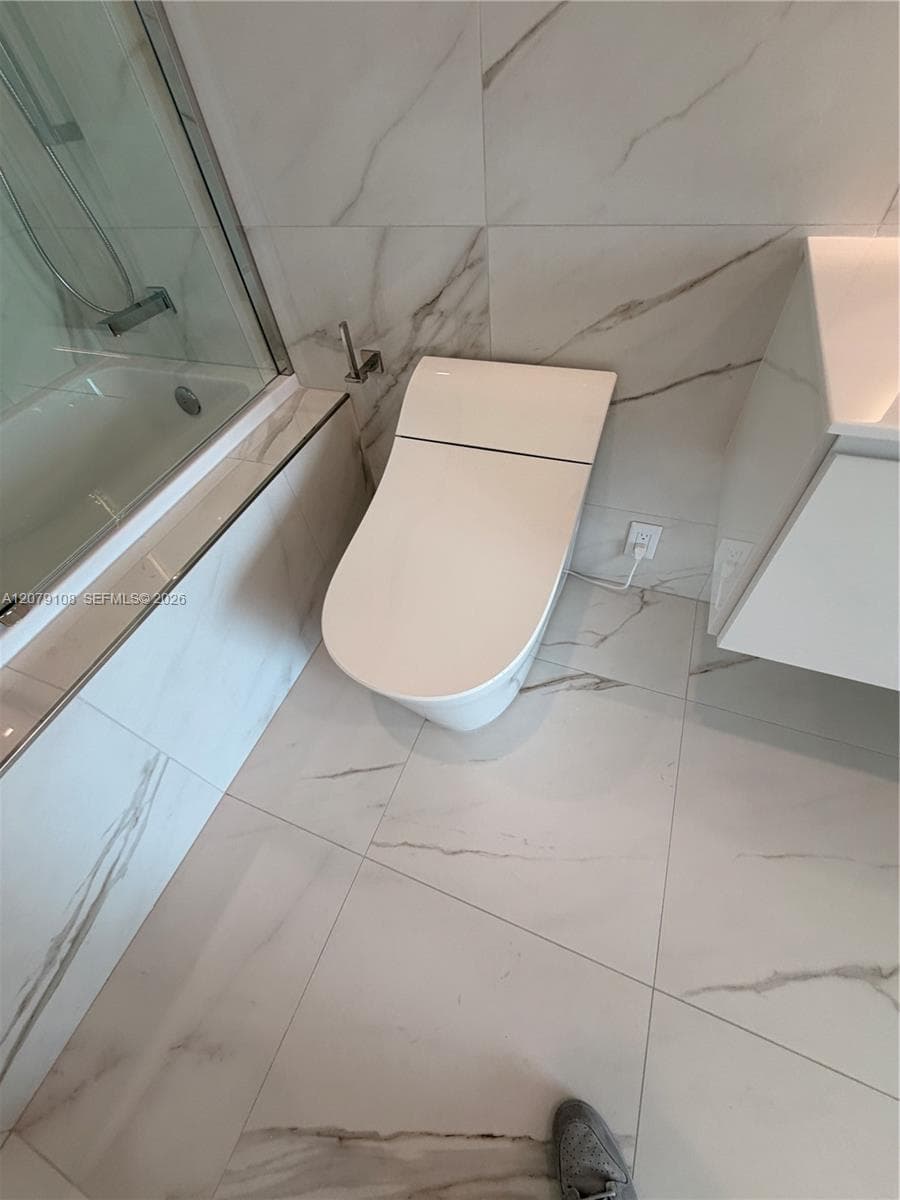 Hallandale Oasis · #403 in Hallandale Beach - Photo 18